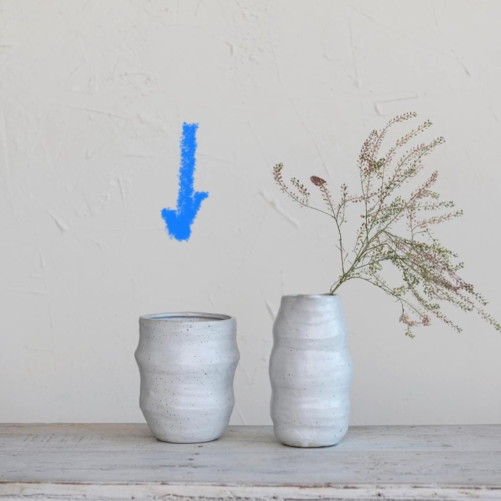 Wavy speckles stoneware vase or utensil crock